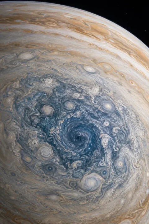 Jupiteri polaarpöörised