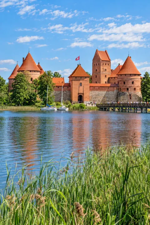 Kasteel van Trakai aan het meer